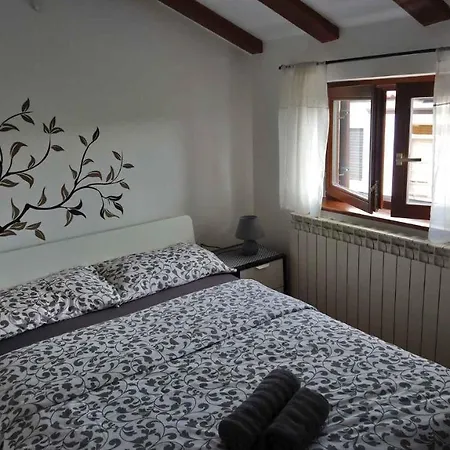 In Umag/istrien 31247 Holiday home Umag